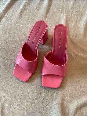 Princess Polly Hot Pink Patent Block Heel Slide Mules